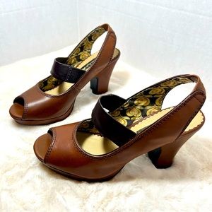 American Eagle Women’s Peeptoe Slingback Heeled Platform Shoes, Brown, Size 7